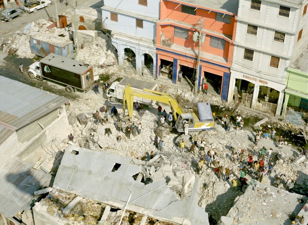 Image from the giant screen film "Rescue"